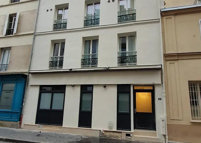 Explore Local Bakeries From A Boho Artist Loft Daire Paris