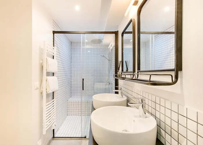 Explore Local Bakeries From A Boho Artist Loft Daire Paris